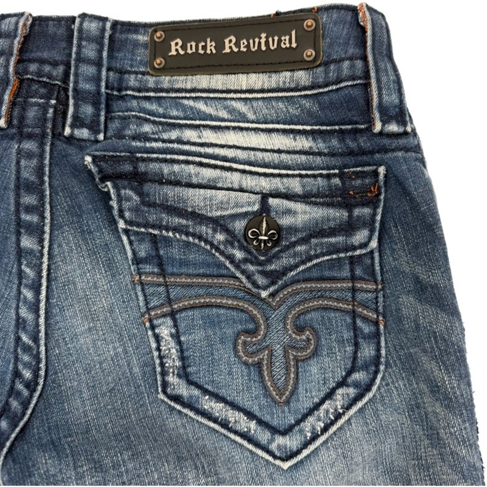 ROCK REVIVAL 28 Jen Capri Blue Distressed Embellished‎ Mid Rise Y2K Denim Jeans